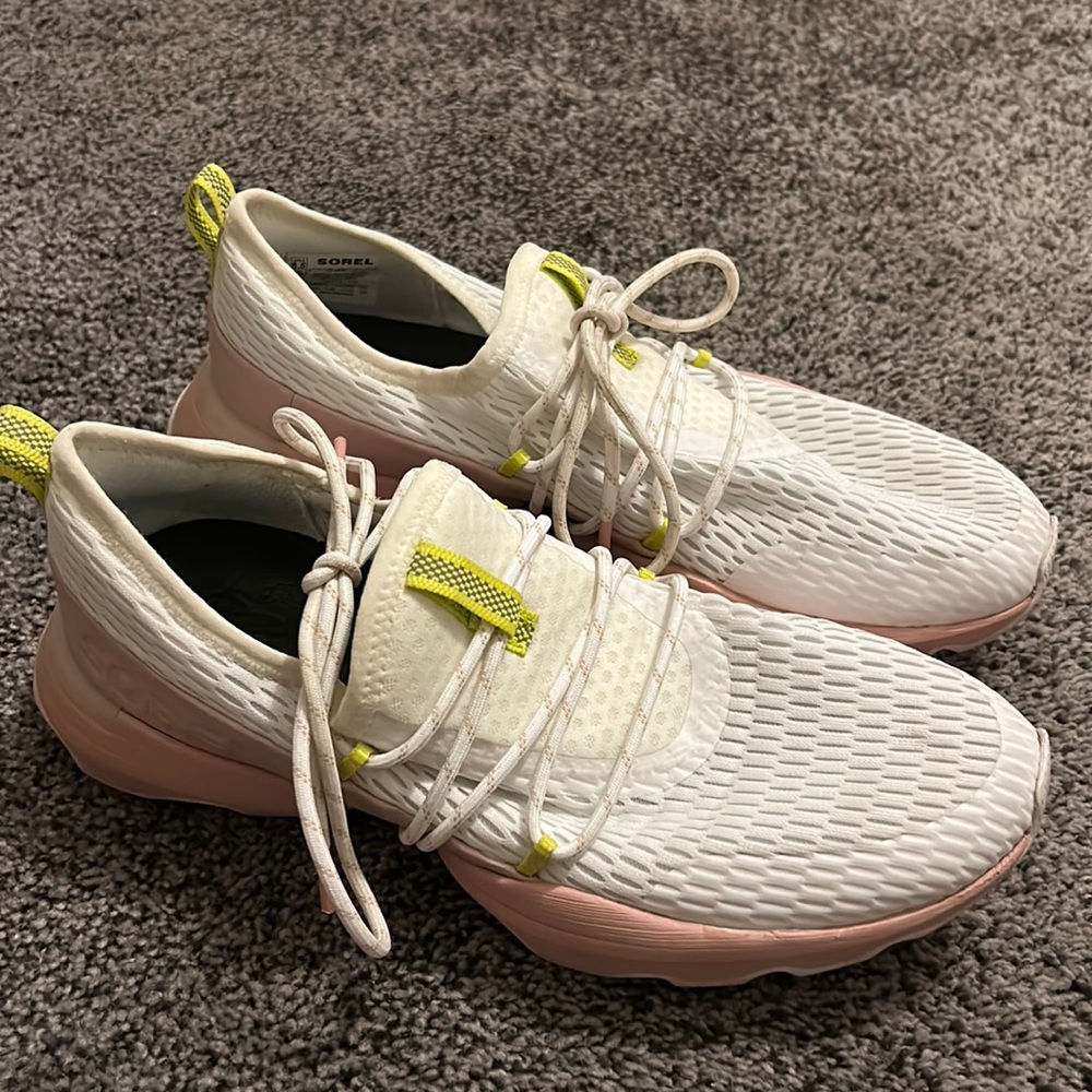 Perfect Sorel athletic shoes!